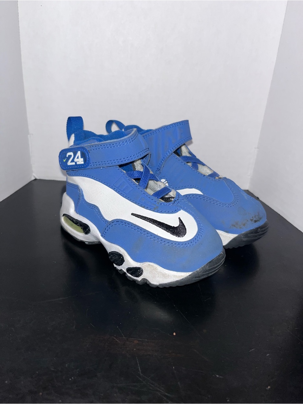 Nike Air Griffey Max 1 Boys Athletic Shoes